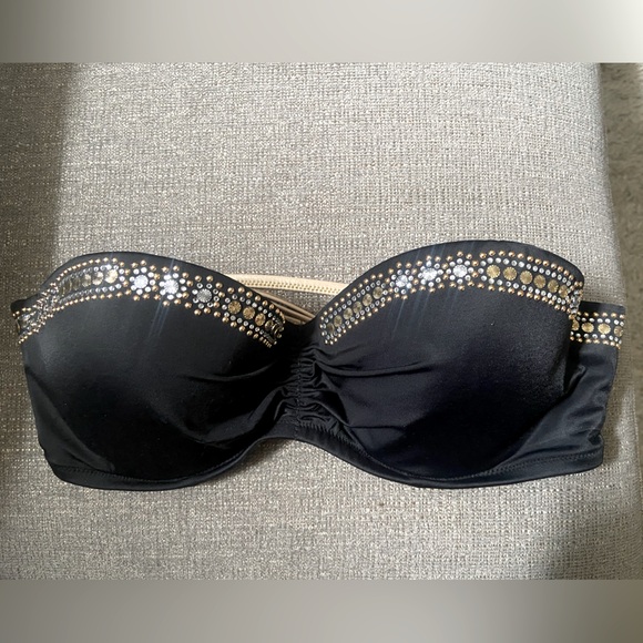 Victoria’s Secret bathing suit top 34C - Picture 2 of 5